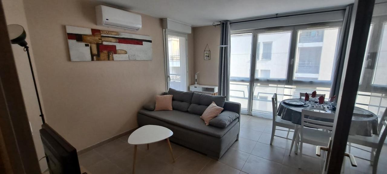 Appart T2 Standing Tout Confort Avec Balcon - Parking En Option Lyon Ngoại thất bức ảnh